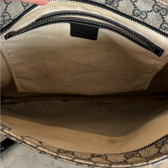 Gucci Navy Crossbody - Picture 6 of 8